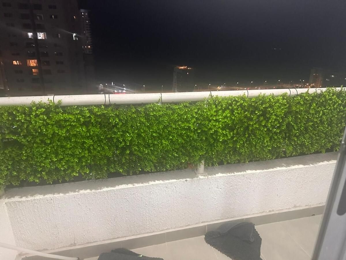 Close To The And Airport Apartment *