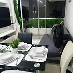 Apartment Close To The Beach And Airport